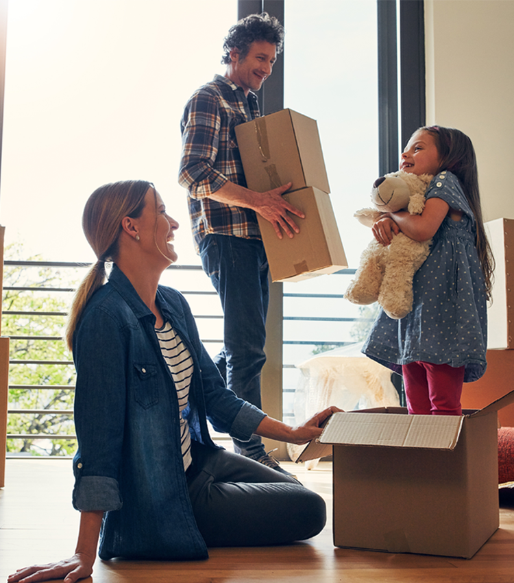 Familie se pregateste sa se mute NN