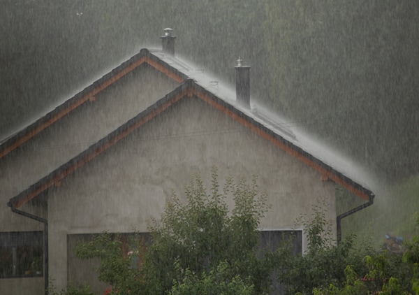 Casa asigurata la NN in caz de ploaie abundenta