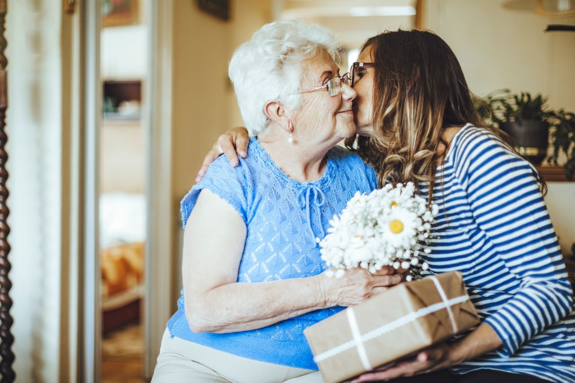 NN Silver Care asigurare mama