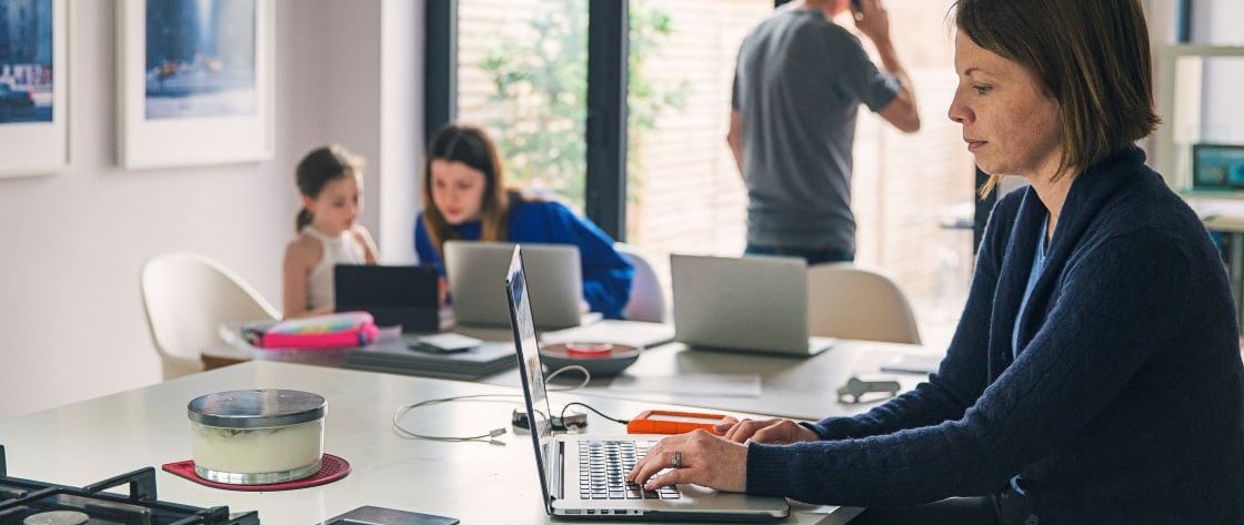 Top 5 clipuri realizate de psihologi cu sfaturi utile pentru părinți 