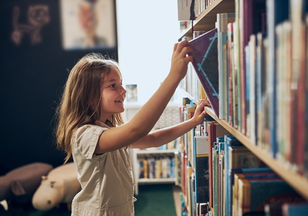 Elev descopera beneficiile asigurarii de grup gratuite de la NN in parteneriat cu Nutribalance