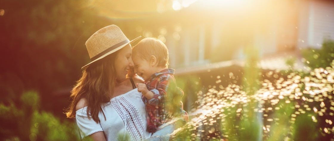 Alergie la soare: cum o identificăm și ce putem face 