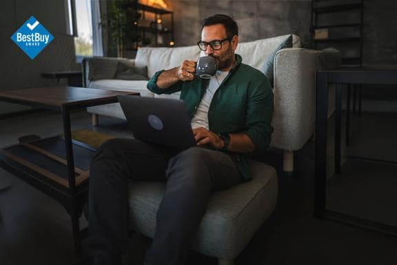 Barbat investeste cu Asigurarea de viata de la NN mobile