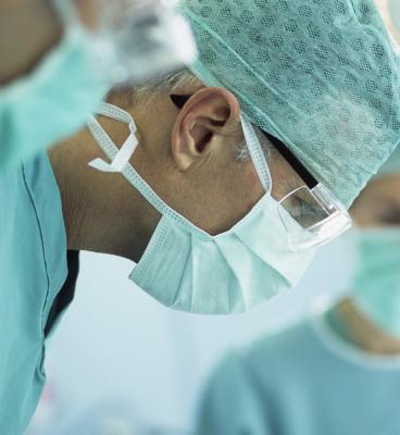 Intervenție chirurgicală din orice cauză – acoperire standard